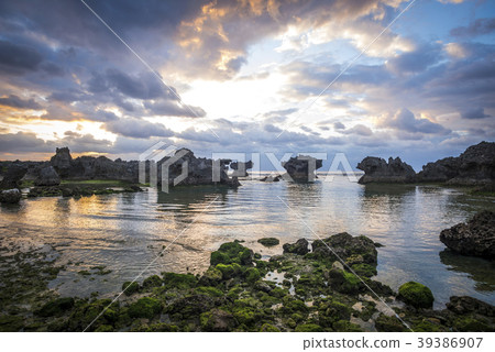 Okinerabu Island Ujiji beach shaped rock dawn Okinerabu Island Ujiji beach shaped rock dawn 39386907