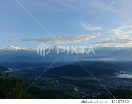 Nepalese Pokhara Nepalese Pokhara 39387280