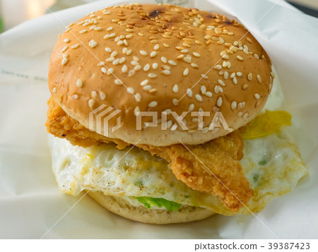 Cheese chicken burger Cheese chicken burger 39387423