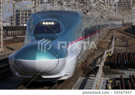Tohoku Shinkansen E5 series + E6 series Tohoku Shinkansen E5 series + E6 series 39387947