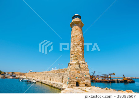 Lighthouse in old harbor in Rethymno, Crete Lighthouse in old harbor in Rethymno, Crete 39388607