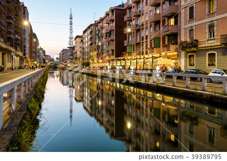 Naviglio Grande canal in the evening, Milan, Italy Naviglio Grande canal in the evening, Milan, Italy 39389795