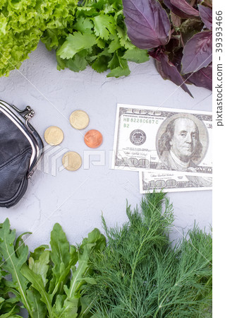 Frame from fresh herbs and vegetables. 39393466