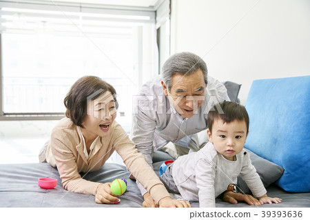 Parenting, Grandfather, Grandmother, Grandson, Korean 39393636