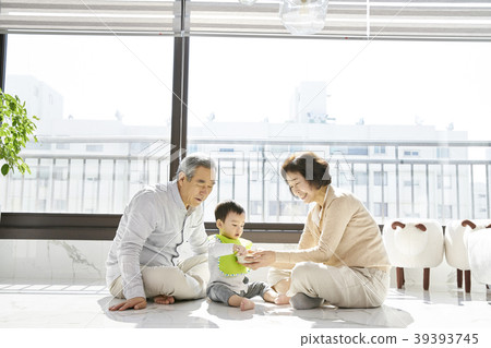 Parenting, Grandfather, Grandmother, Grandson, Korean 39393745