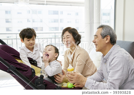 Parenting, Grandfather, Grandmother, Grandson, Korean Parenting, Grandfather, Grandmother, Grandson, Korean 39393828