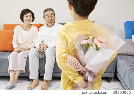 Parenting, Grandfather, Grandmother, Grandson, Korean 39393930