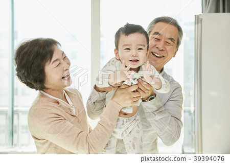 育兒，祖父，祖母，孫子，韓國人 39394076
