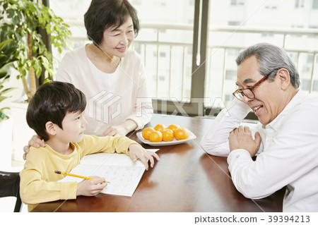 Parenting, Grandfather, Grandmother, Grandson, Korean 39394213