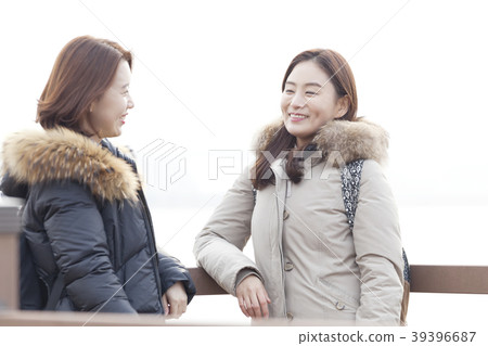 Couple, friend, travel, Gangneung, Gangwon-do 39396687