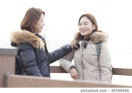 Couple, friend, travel, Gangneung, Gangwon-do 39396688