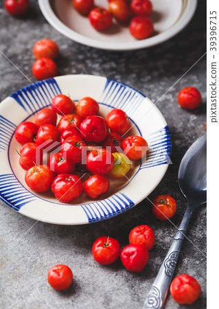 Babados cherry fruits-Malpighia glabra fruits 39396715