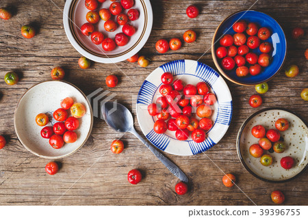 Babados cherry fruits-Malpighia glabra fruits 39396755