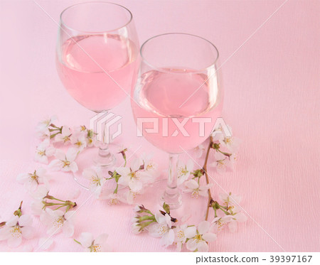 玫瑰酒和櫻花 玫瑰酒和櫻花 39397167