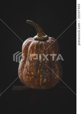 Butternut pumpkins Butternut pumpkins 39397404