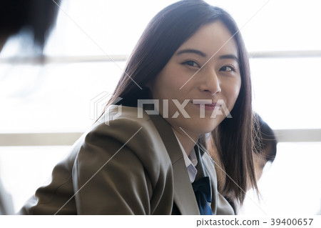 Students taking classes Students taking classes 39400657