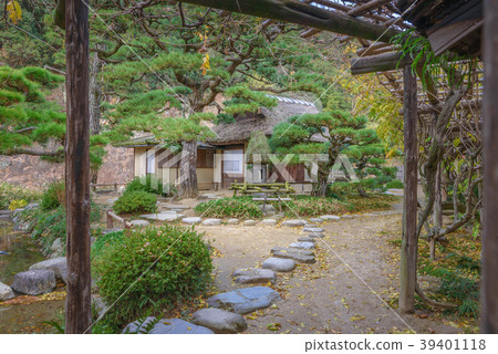Kuribayashi Park Old Sundown Temple 39401118