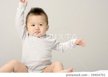 Baby 39404701