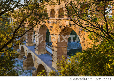 Aqueduct Pont du Gard - Provence France Aqueduct Pont du Gard - Provence France 39405553