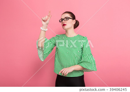 Businesswoman with hair bun 39406245