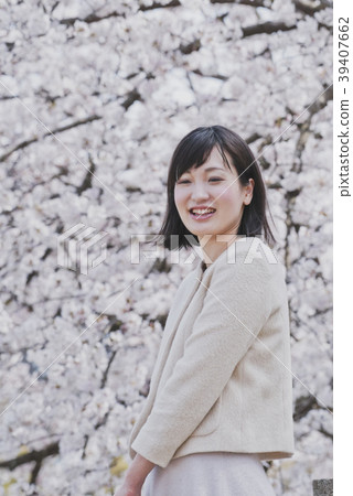 Sakura Women Sakura Women 39407662