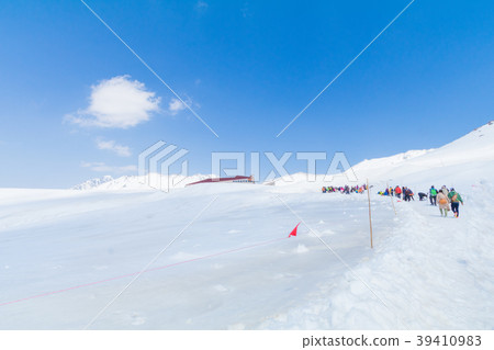 Tateyama Kurobe Alpine Route 39410983