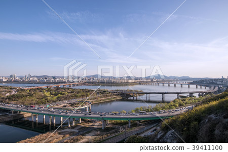 Seoul Han River Ttukseom Scenery 39411100