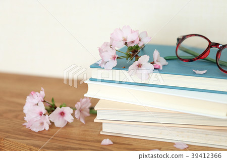 Cherry Blossoms and Books 39412366