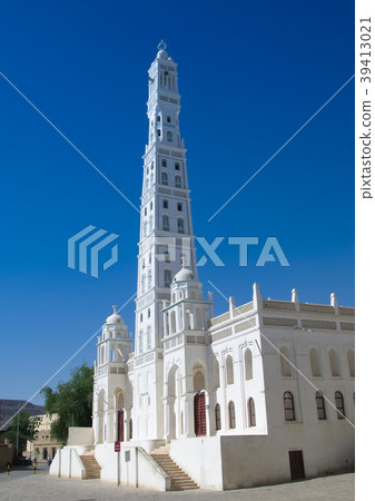 Al-Muhdar mosque, Tarim, Hadhramaut Yemen Al-Muhdar mosque, Tarim, Hadhramaut Yemen 39413021