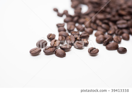 Coffee beans 39413338