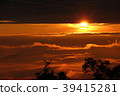 Sea of clouds and sunset 39415281