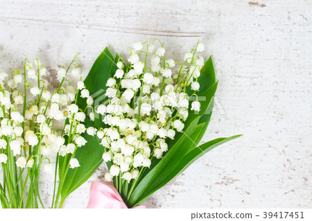Lilly of the valley flowers Lilly of the valley flowers 39417451