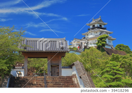 Fresh green Kakegawa Castle 39418296
