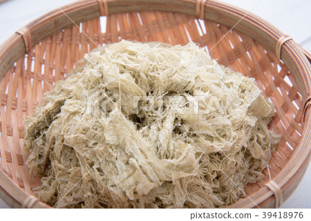japanese shredded seaweed japanese shredded seaweed 39418976