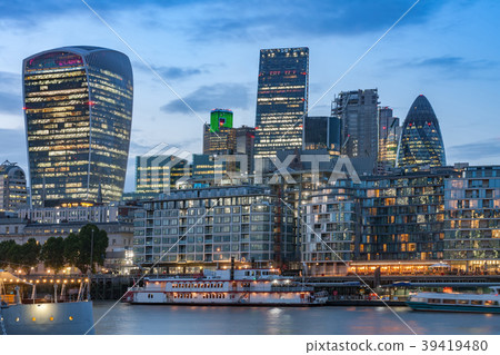 Thames embankment, london skyscrapers in London  39419480