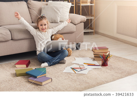 Beautiful female child playing online game on Beautiful female child playing online game on 39421633