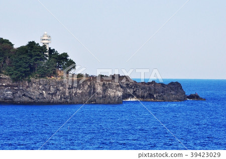 Jogasaki Coast and Kadowaki Lighthouse 39423029