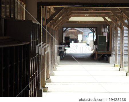 Crossing corridor of wooden school building Crossing corridor of wooden school building 39428288