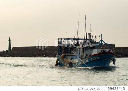Freshwater Fisherman's Wharf 39428443