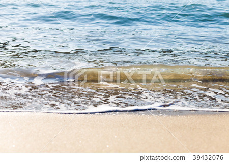 Summer wave Summer wave 39432076