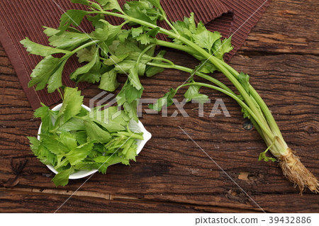 Herb ingredient of Tom Yum spicy soup Herb ingredient of Tom Yum spicy soup 39432886
