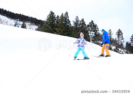家庭滑雪 家庭滑雪 39433959