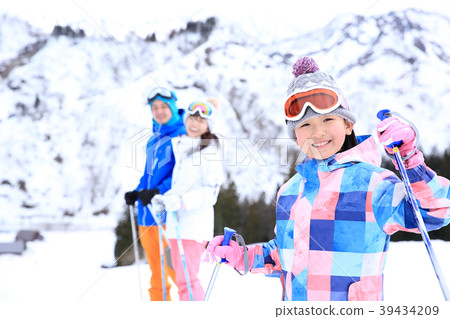 Family ski 39434209