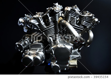 Large bike engine 39435154
