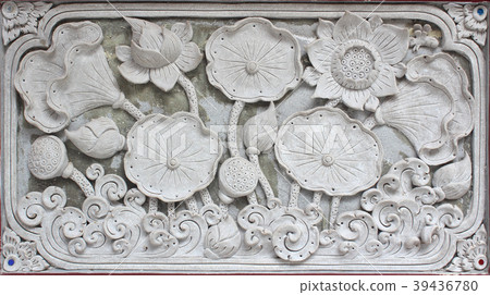 Stucco white sculpture decorative pattern wall  39436780