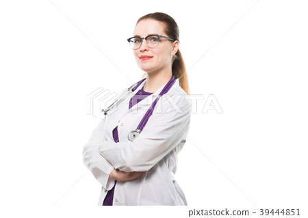 Attractive caucasian brunette female doctor Attractive caucasian brunette female doctor 39444851