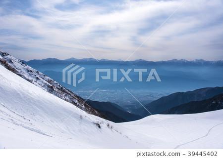 View of the Southern Alps from Senjojiki Curl 39445402