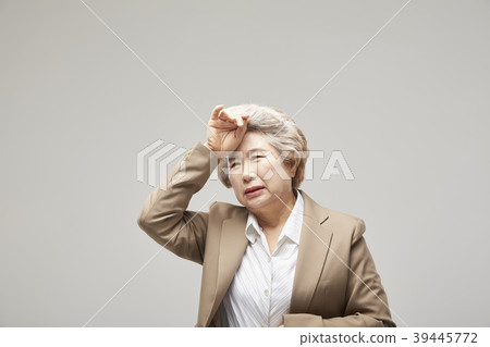 Business, luck, senior, old age, old man, Korean Business, luck, senior, old age, old man, Korean 39445772