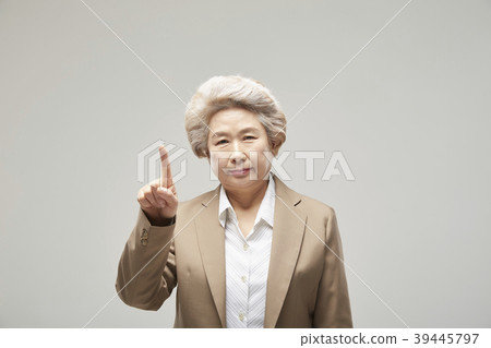 Business, luck, senior, old age, old man, Korean Business, luck, senior, old age, old man, Korean 39445797