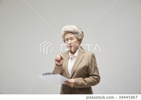 Business, luck, senior, old age, old man, Korean Business, luck, senior, old age, old man, Korean 39445867